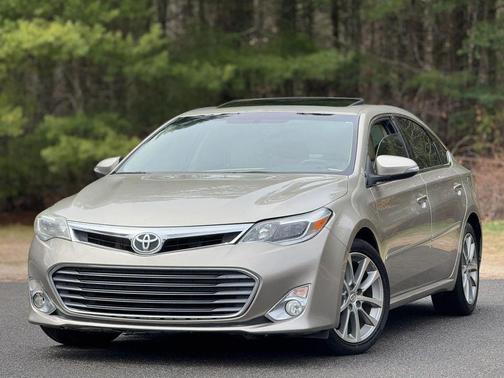 Creme Brulee Mica 2014 Toyota Avalon XLE Touring