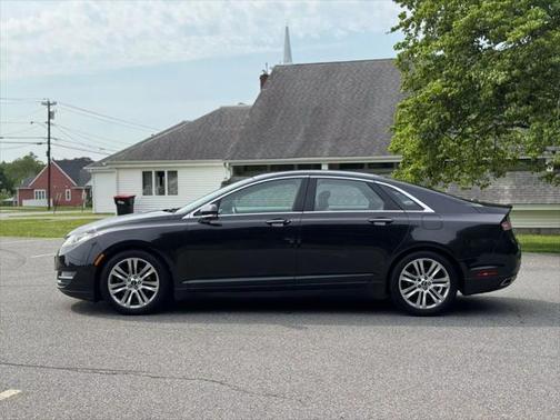 2013 Lincoln MKZ Base
