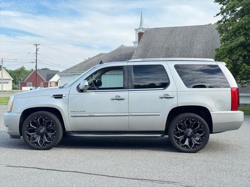 2011 Cadillac Escalade Sport
