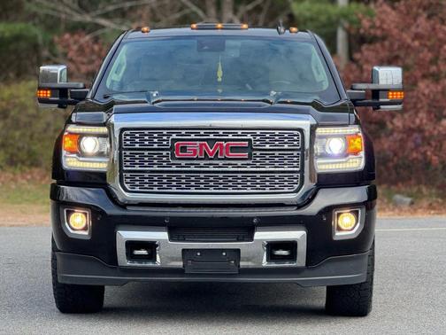 2018 GMC Sierra 2500 Denali