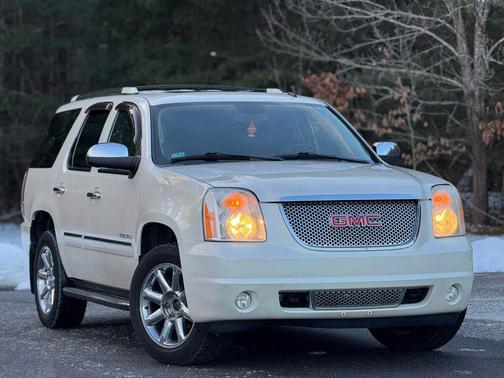 2010 GMC Yukon Denali