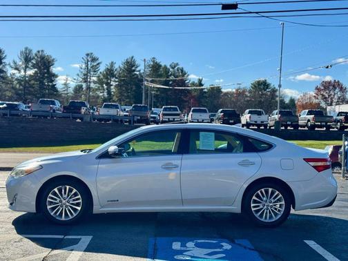 2014 Toyota Avalon Hybrid Limited