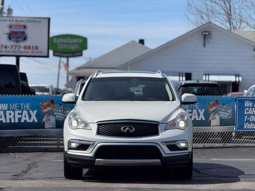 2016 INFINITI QX50 Base
