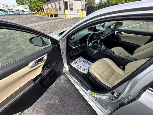 2013 Lexus CT 200h CT 200h Hatchback 4D