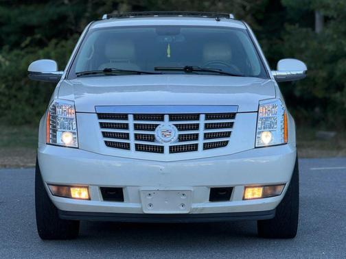 2013 Cadillac Escalade Luxury