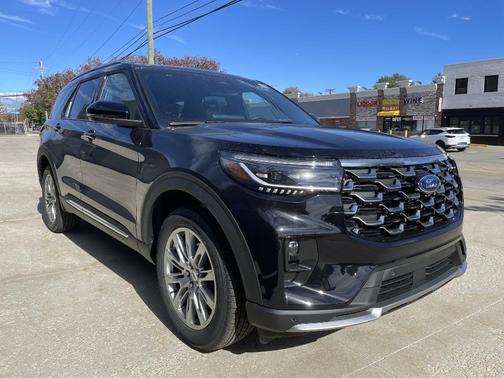 2026 Ford Explorer Platinum