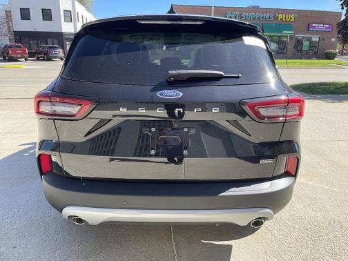 2026 Ford Escape PLUG-IN