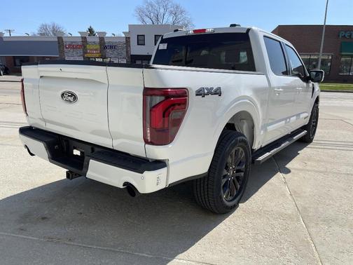 Star White 2026 Ford F-150 Lariat