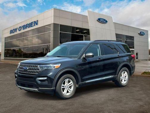 Agate Black Metallic 2023 Ford Explorer XLT