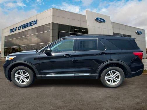 Agate Black Metallic 2023 Ford Explorer XLT