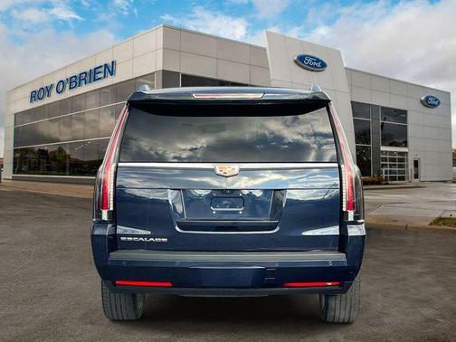 Dark Adriatic Blue Metallic 2019 Cadillac Escalade ESV Luxury