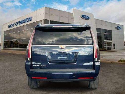 Dark Adriatic Blue Metallic 2019 Cadillac Escalade ESV Luxury