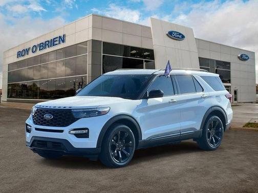 Star White 2024 Ford Explorer ST-Line
