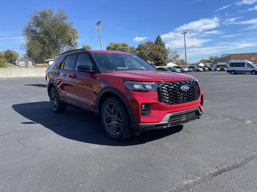 2026 Ford Explorer ST-Line