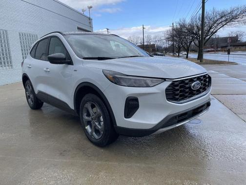 2025 Ford Escape ST-Line