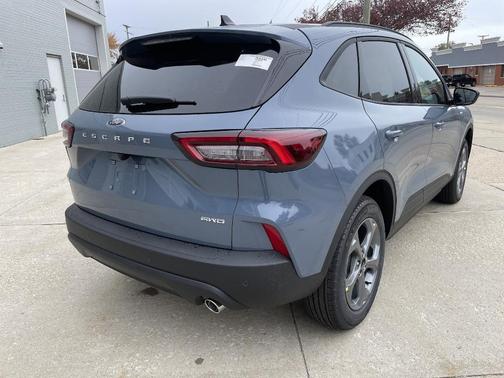 2026 Ford Escape ST-Line