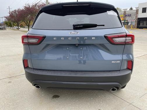 2026 Ford Escape ST-Line