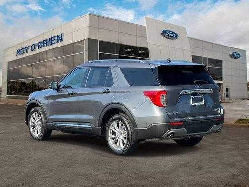 Carbonized Gray Metallic 2023 Ford Explorer Limited