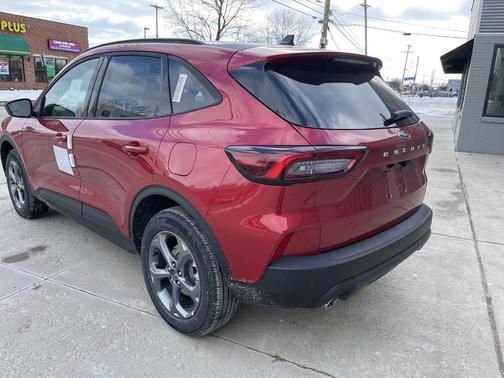 2025 Ford Escape ST-Line