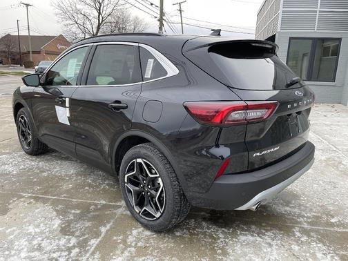 2026 Ford Escape Platinum