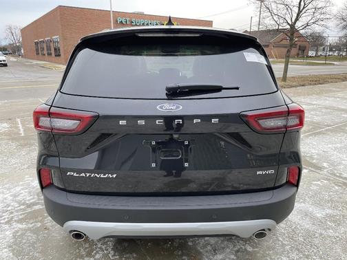 2026 Ford Escape Platinum