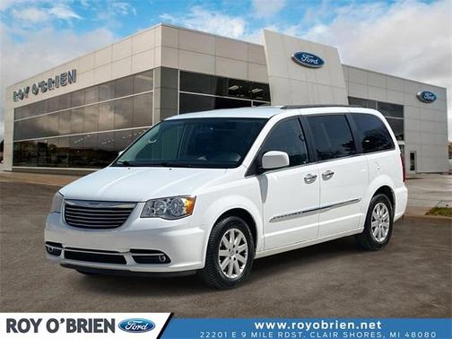 2015 Chrysler Town & Country Touring