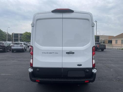 2025 Ford Transit-250 148 WB Medium Roof Cargo