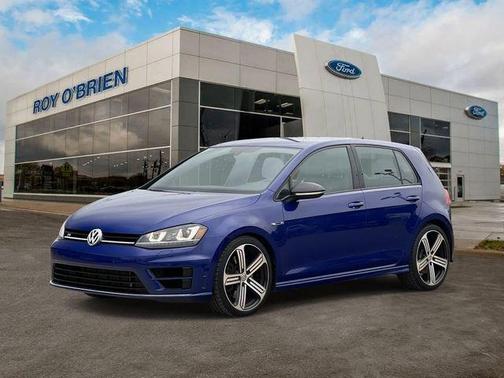 2015 Volkswagen Golf R 4-Door