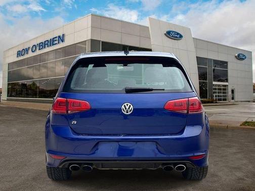 2015 Volkswagen Golf R 4-Door
