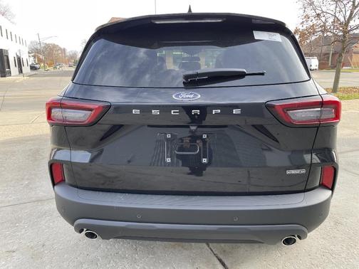 2026 Ford Escape ST-Line Select