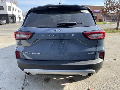 2026 Ford Escape Platinum