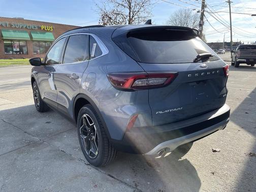 2026 Ford Escape Platinum