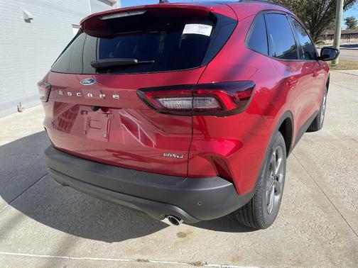 2026 Ford Escape ST-Line