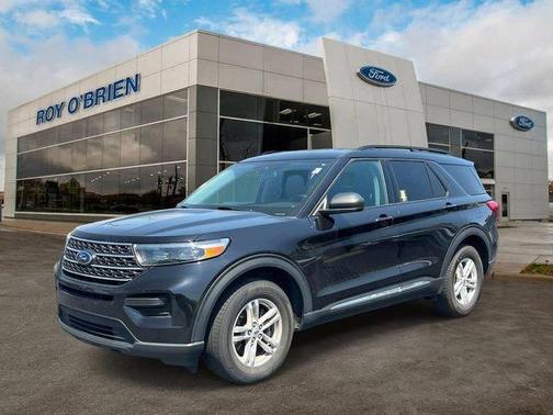 Agate Black Metallic 2022 Ford Explorer XLT