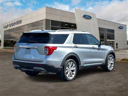 2022 Ford Explorer Platinum