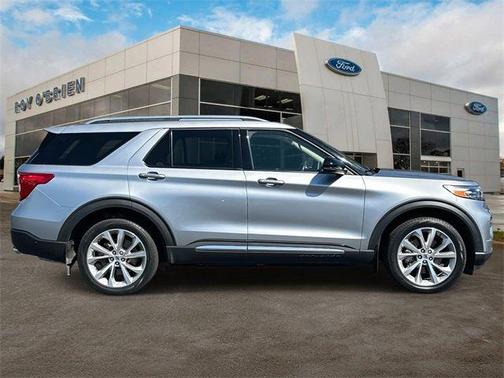 2022 Ford Explorer Platinum