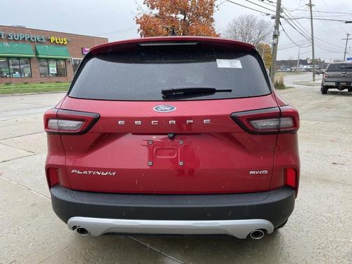 2025 Ford Escape Platinum