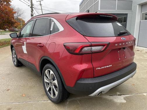 2025 Ford Escape Platinum