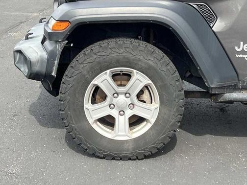 Granite Crystal Clearcoat Metallic 2019 Jeep Wrangler Unlimited Sport