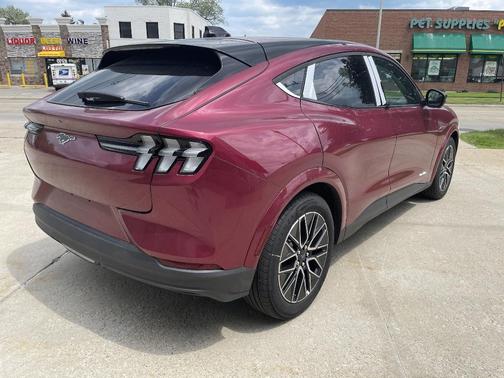 2025 Ford Mustang Mach-E Premium