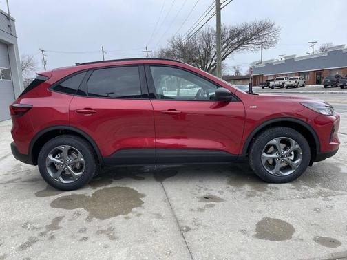 2025 Ford Escape ST-Line