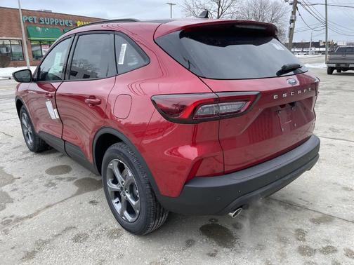 2025 Ford Escape ST-Line