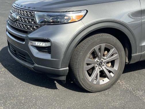 Carbonized Gray Metallic 2023 Ford Explorer XLT