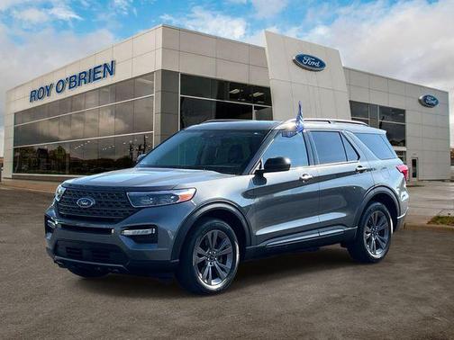 Carbonized Gray Metallic 2023 Ford Explorer XLT