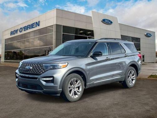 Carbonized Gray Metallic 2023 Ford Explorer XLT