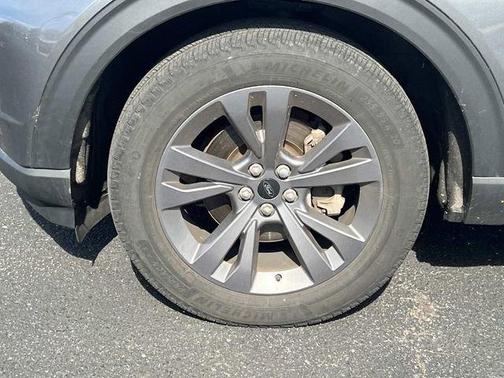 Carbonized Gray Metallic 2023 Ford Explorer XLT