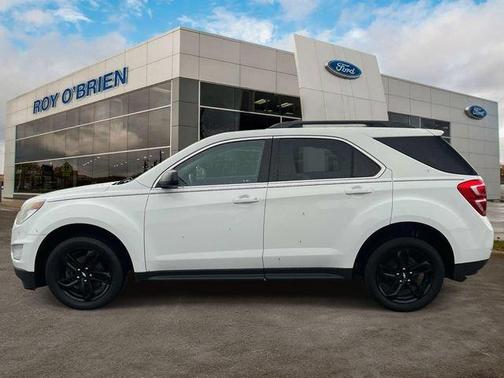 Summit White 2017 Chevrolet Equinox LT