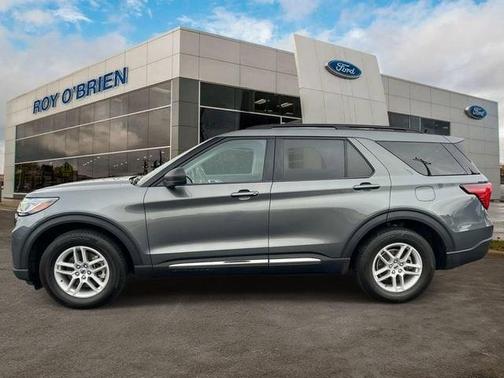 Carbonized Gray Metallic 2025 Ford Explorer Active