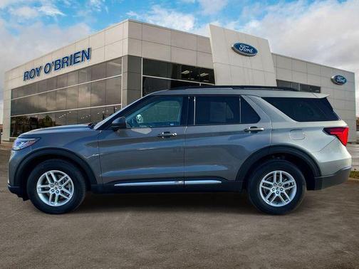 Carbonized Gray Metallic 2025 Ford Explorer Active
