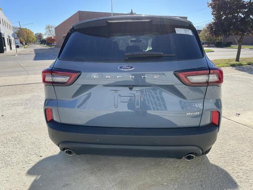 2026 Ford Escape ST-Line